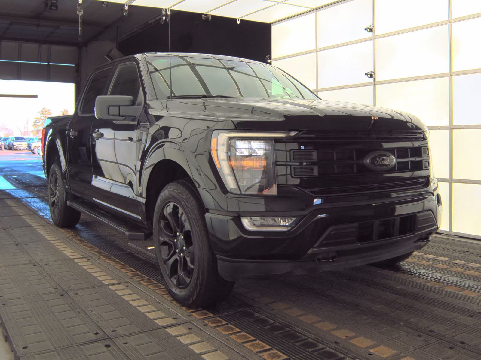 2023 Ford F-150 XLT AWD