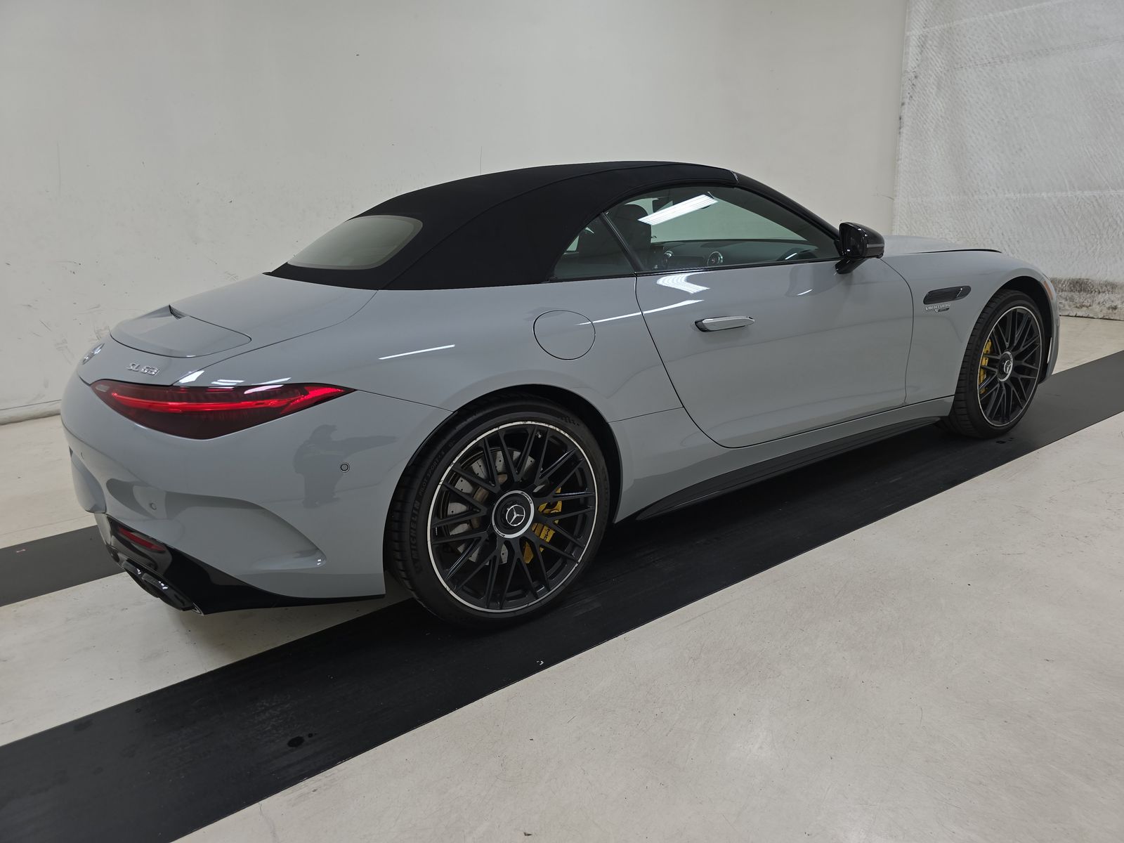 2022 Mercedes-Benz SL-Class AMG SL 63 AWD