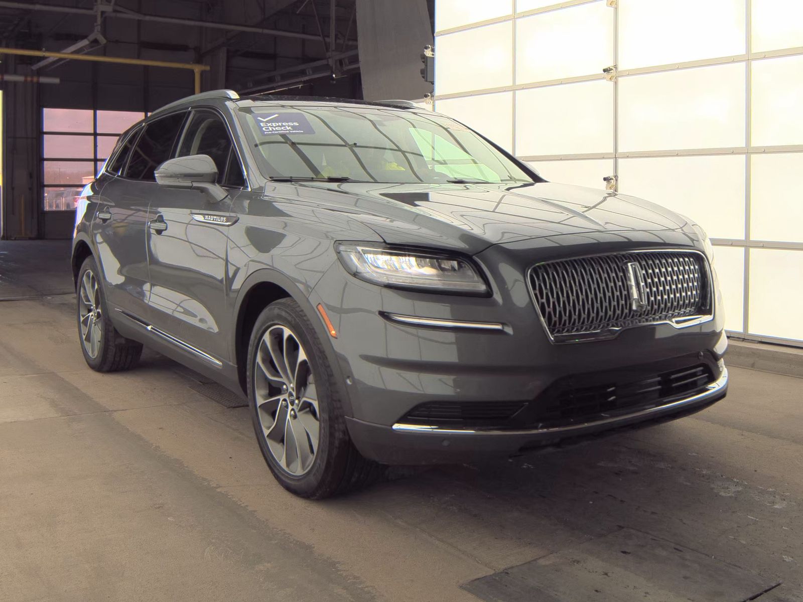 2022 Lincoln Nautilus Reserve AWD