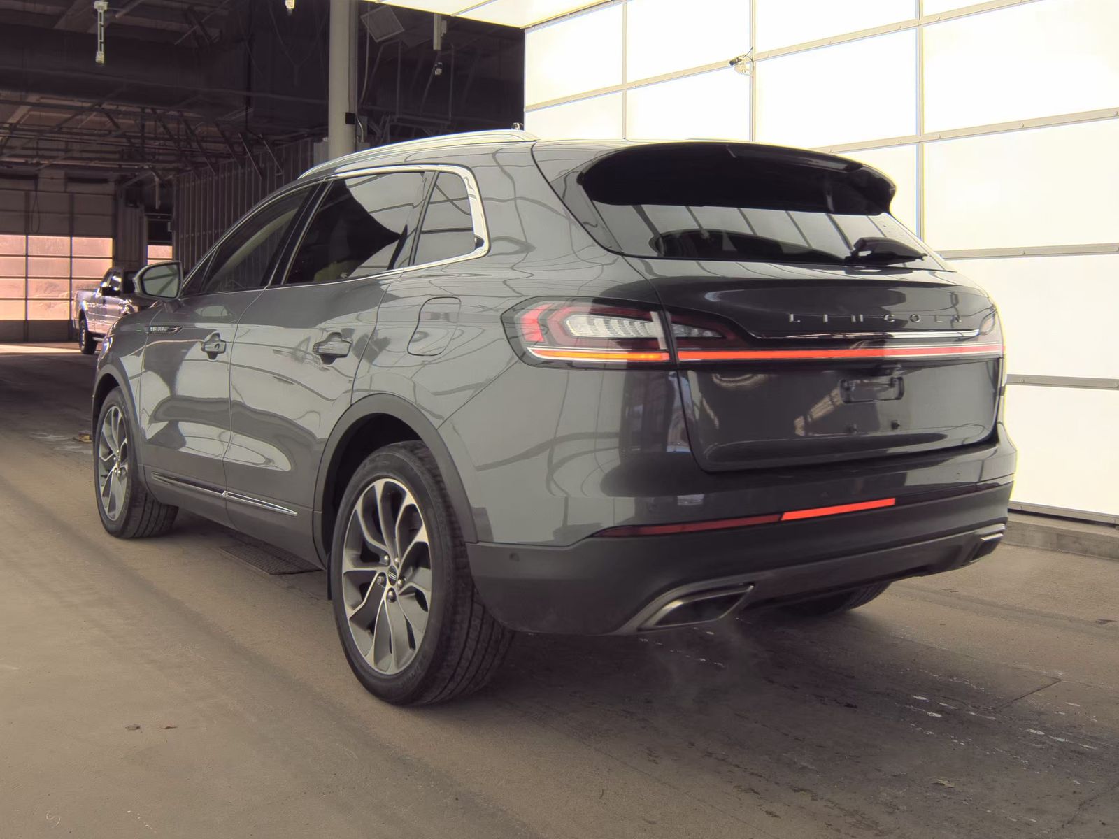 2022 Lincoln Nautilus Reserve AWD