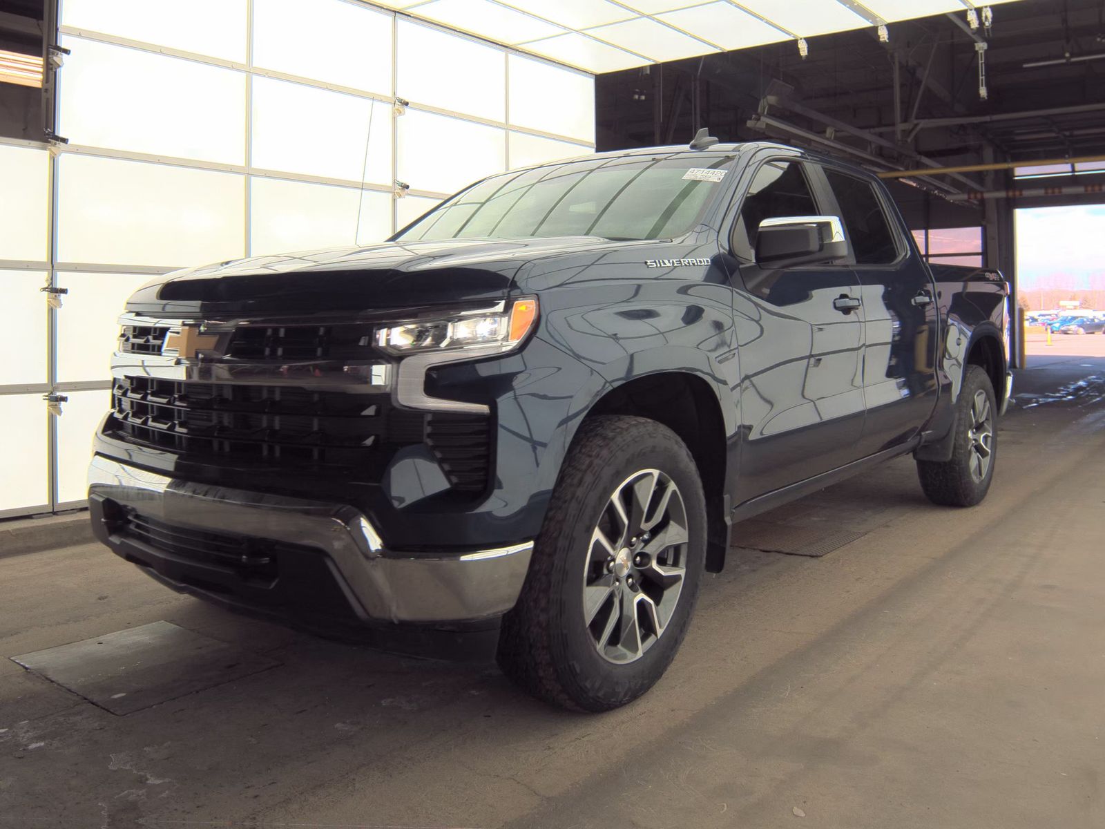 2023 Chevrolet Silverado 1500 LT AWD