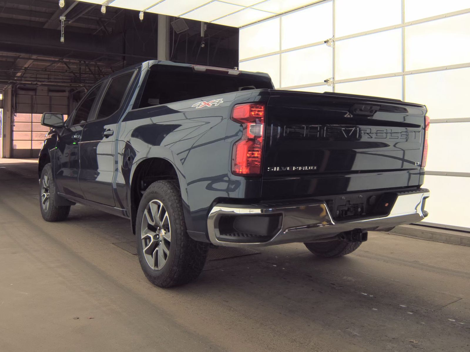 2023 Chevrolet Silverado 1500 LT AWD