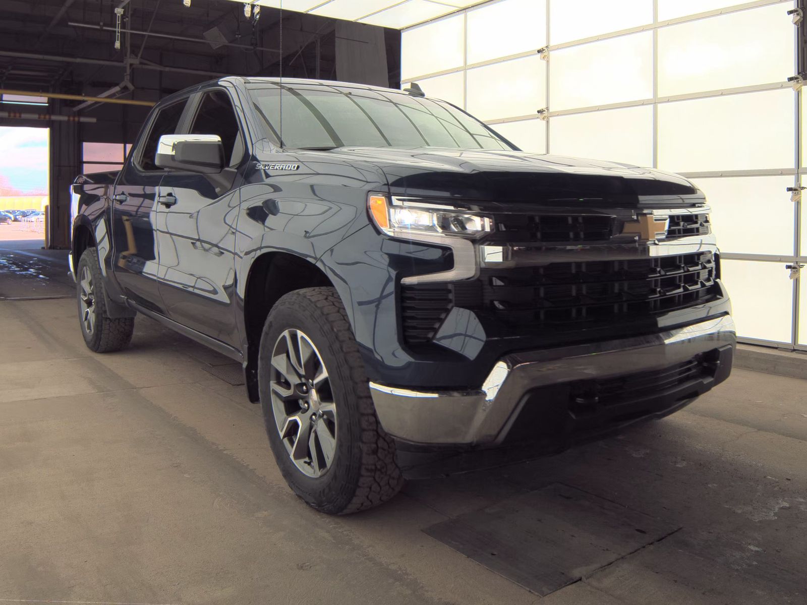 2023 Chevrolet Silverado 1500 LT AWD