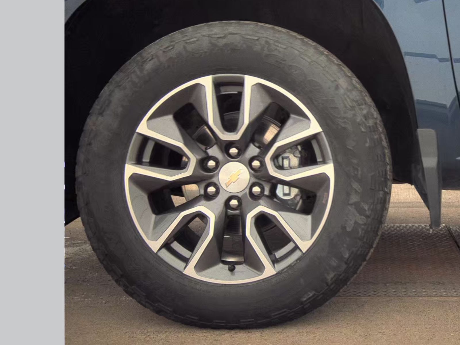 2023 Chevrolet Silverado 1500 LT AWD