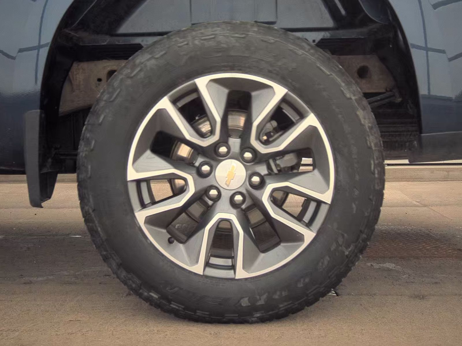 2023 Chevrolet Silverado 1500 LT AWD