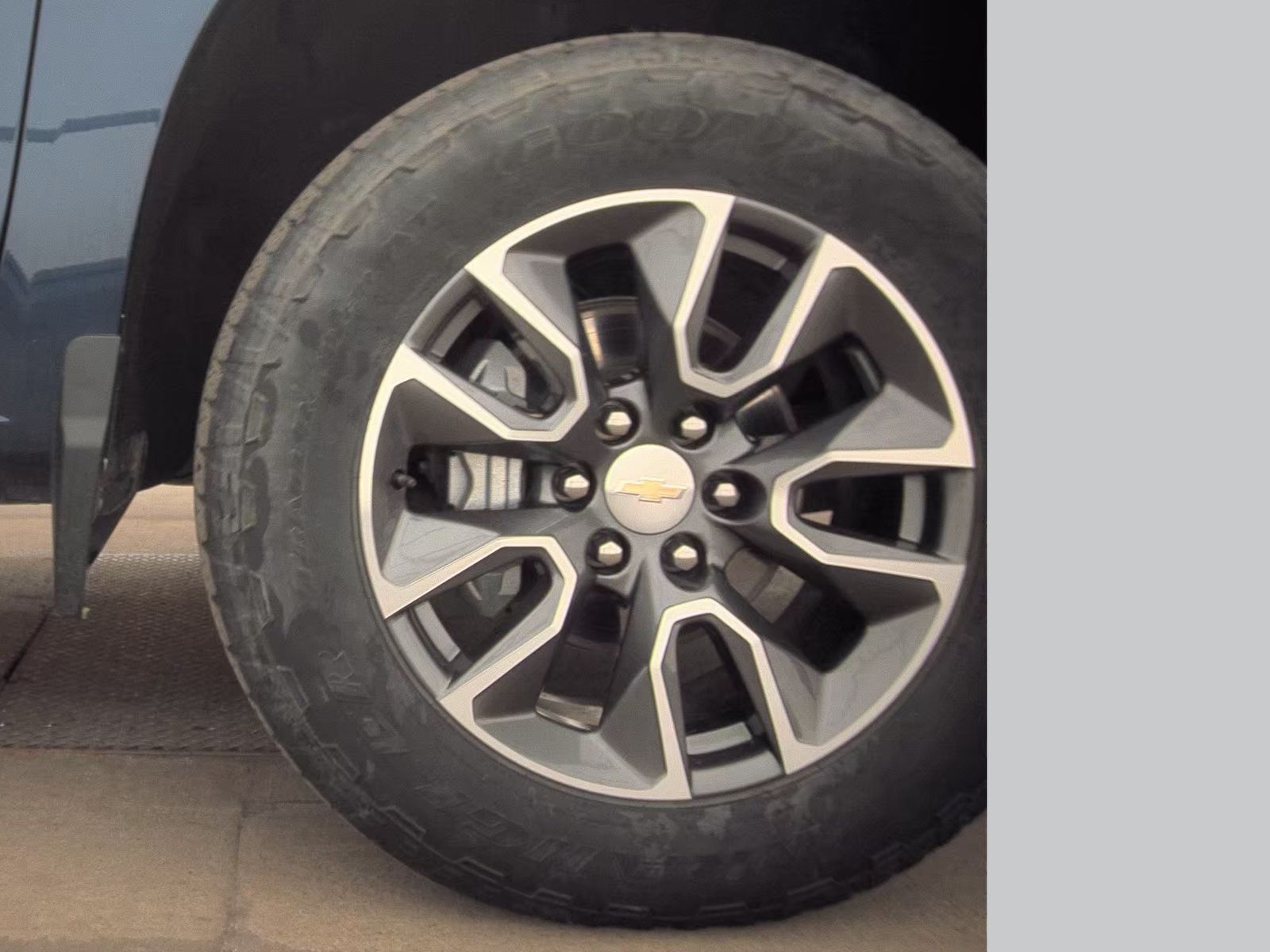 2023 Chevrolet Silverado 1500 LT AWD