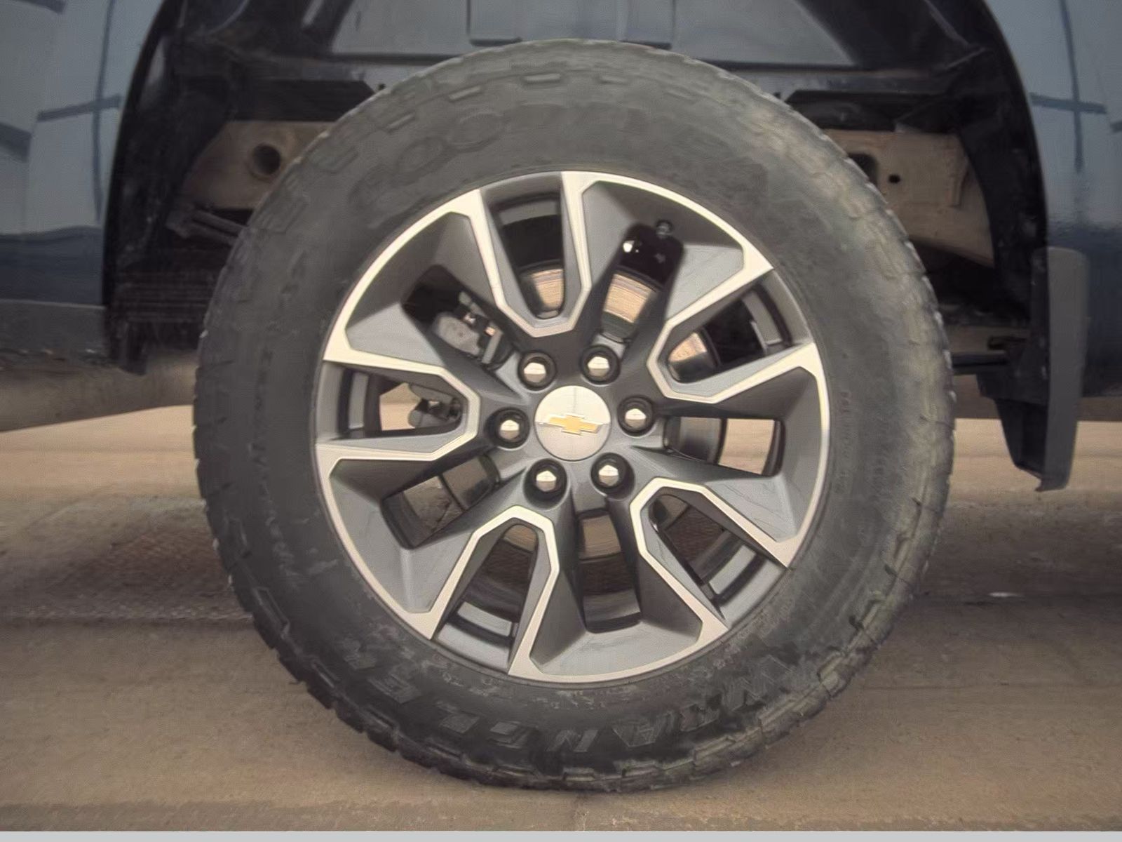 2023 Chevrolet Silverado 1500 LT AWD