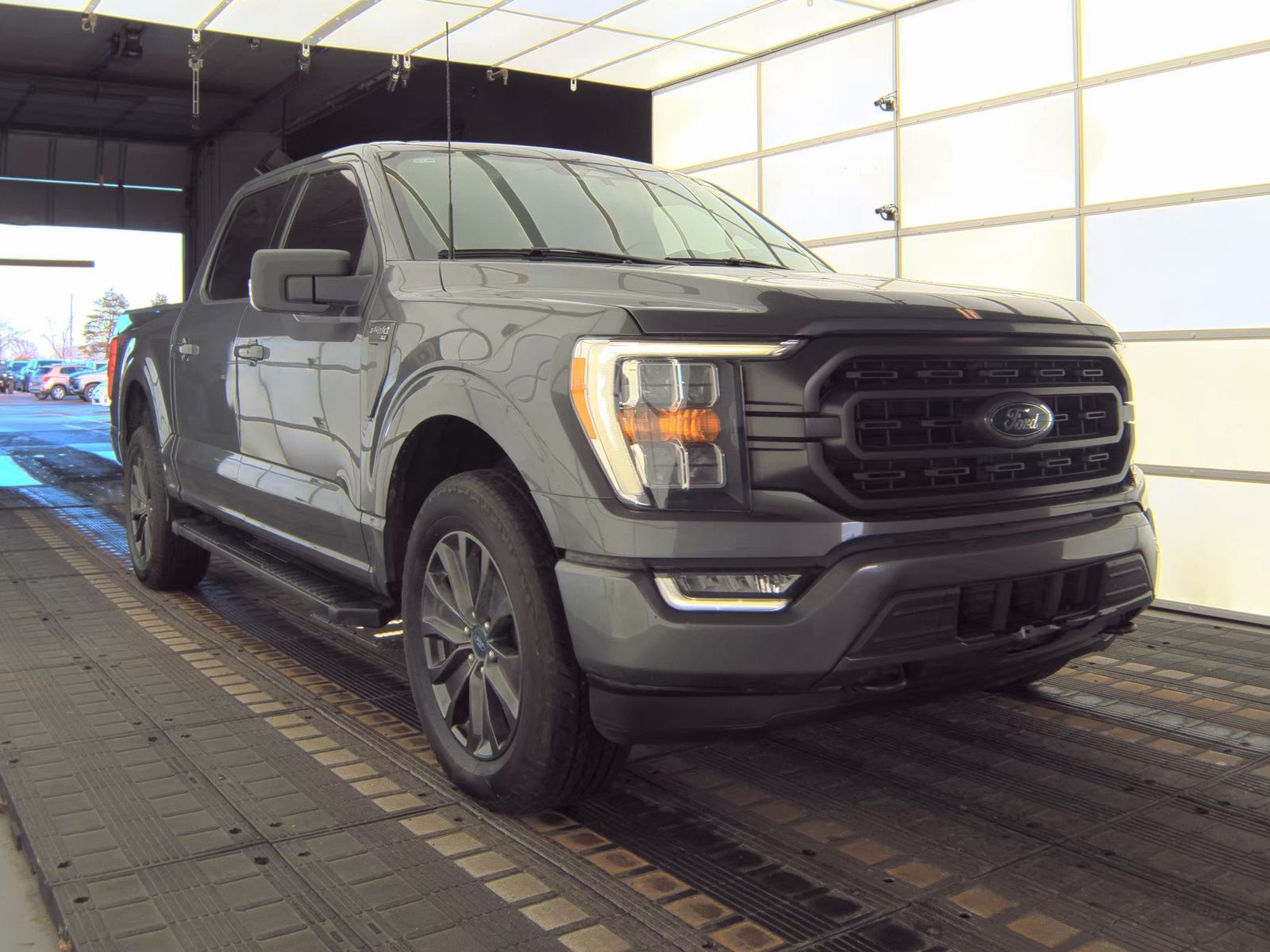 2023 Ford F-150 XLT AWD