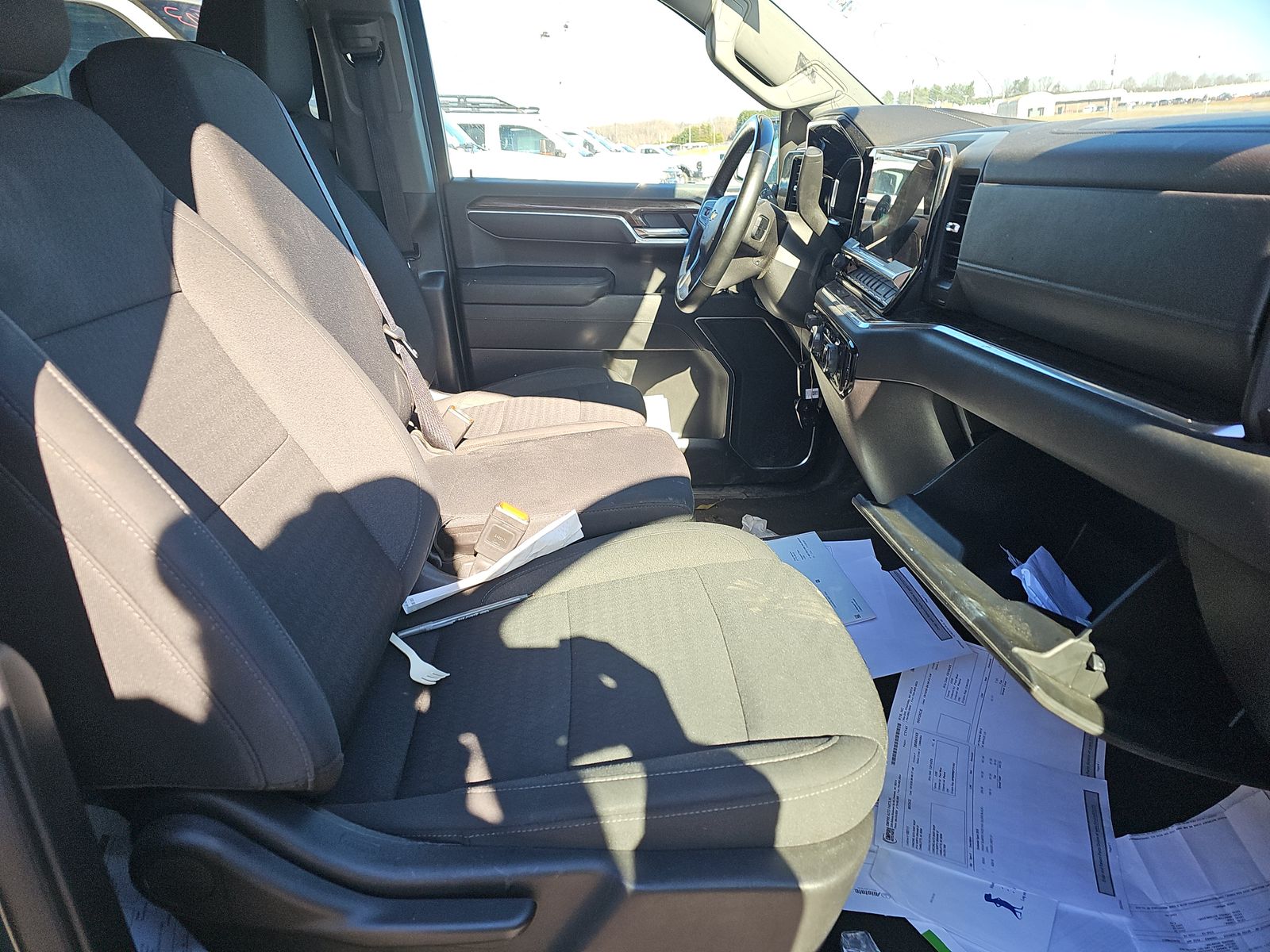 2025 Chevrolet Silverado 1500 LT AWD