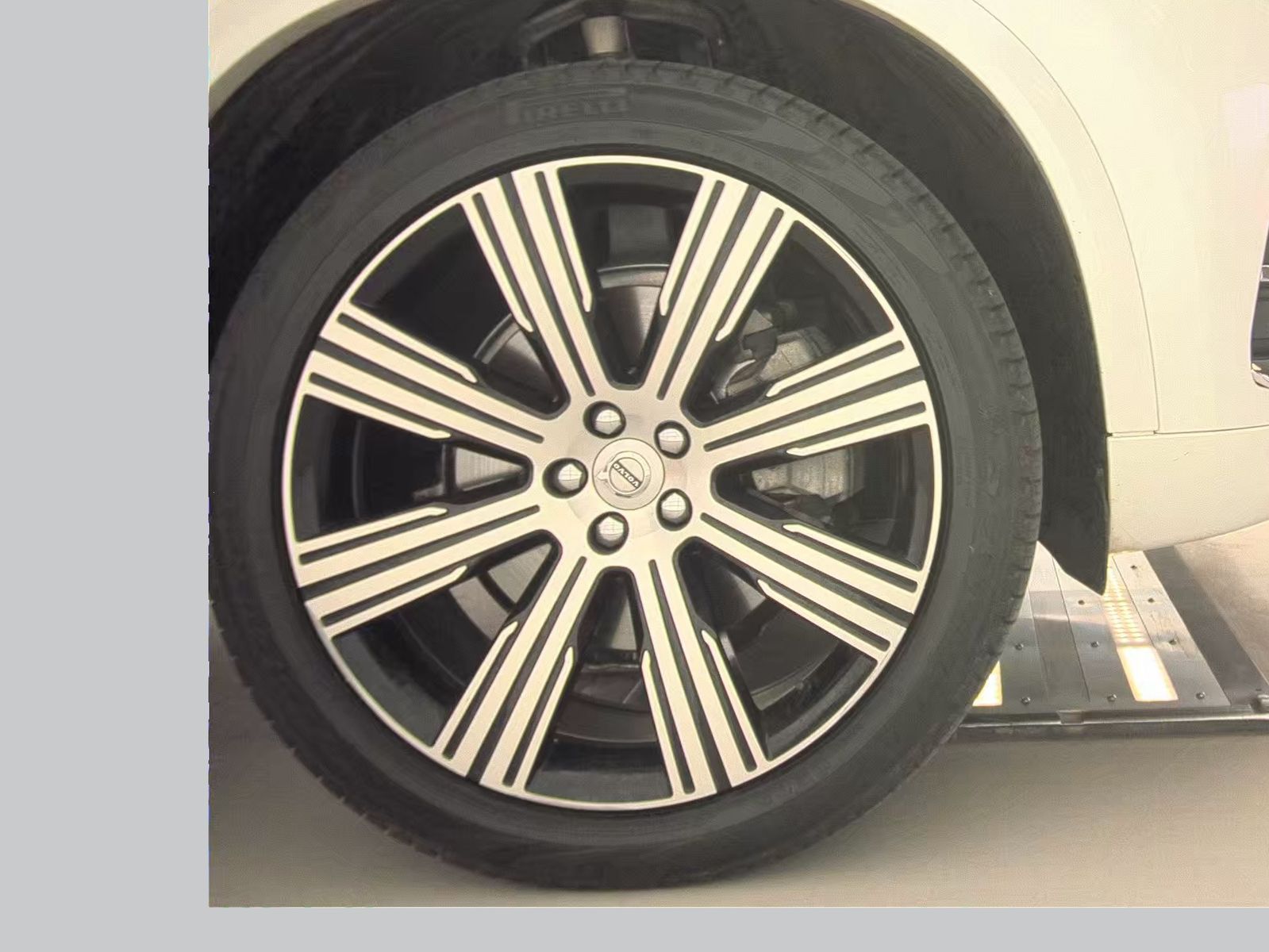 2022 Volvo XC90 T6 Inscription AWD