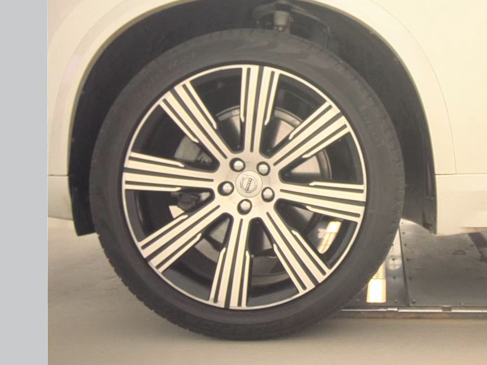 2022 Volvo XC90 T6 Inscription AWD