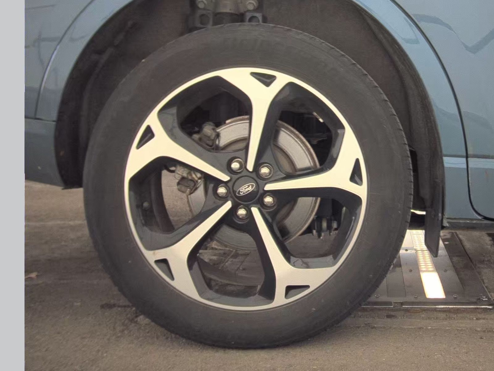 2023 Ford Escape ST-Line Select AWD