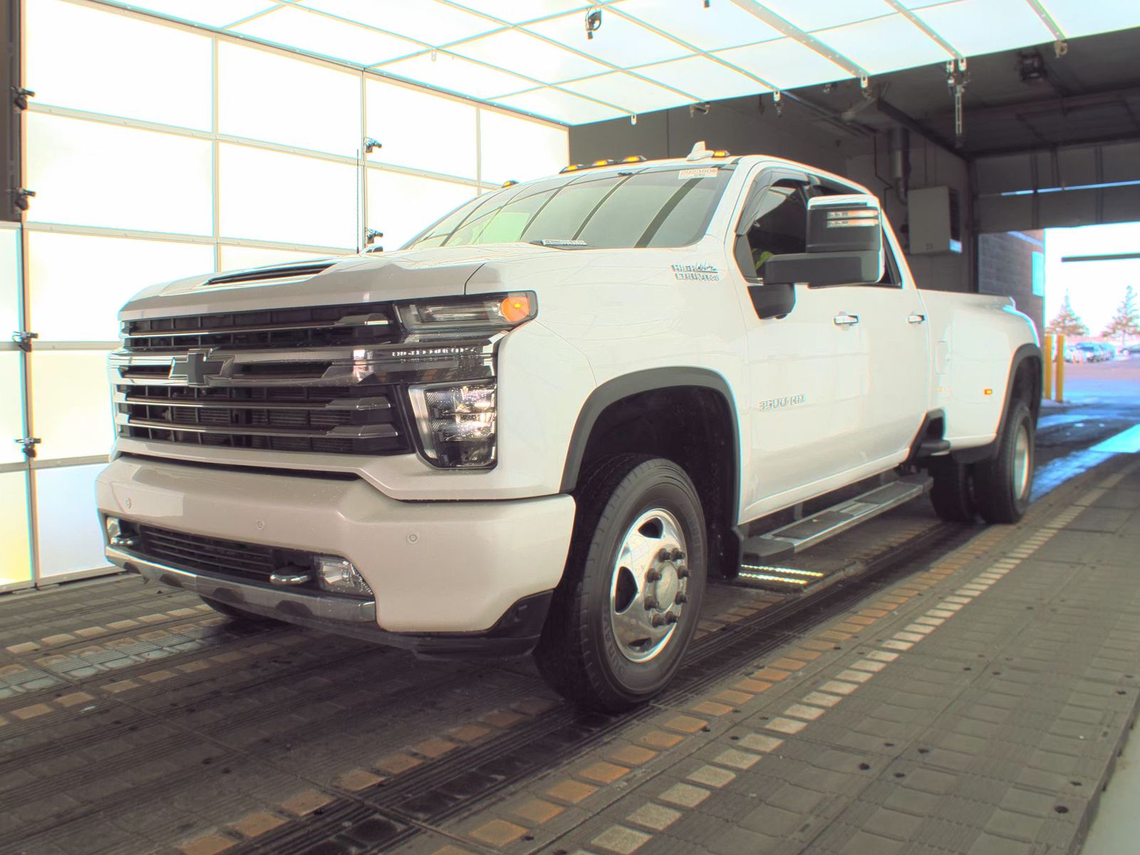 2022 Chevrolet Silverado 3500HD High Country AWD