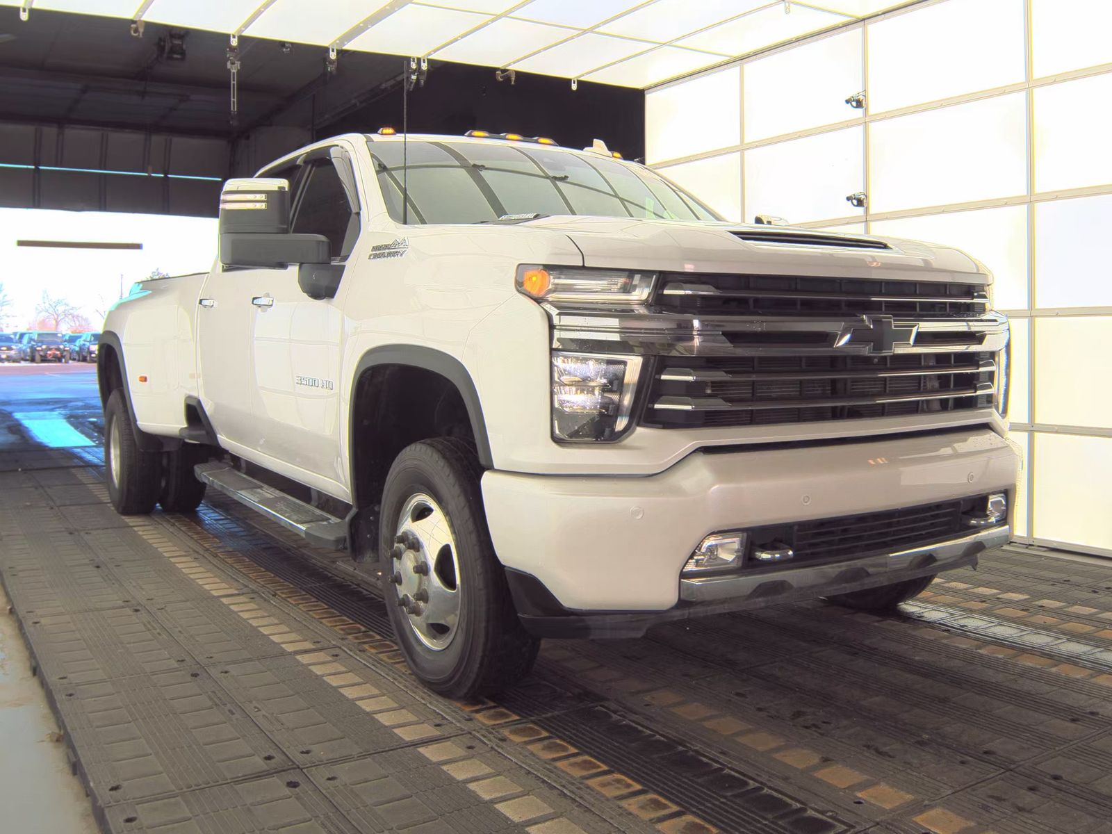 2022 Chevrolet Silverado 3500HD High Country AWD