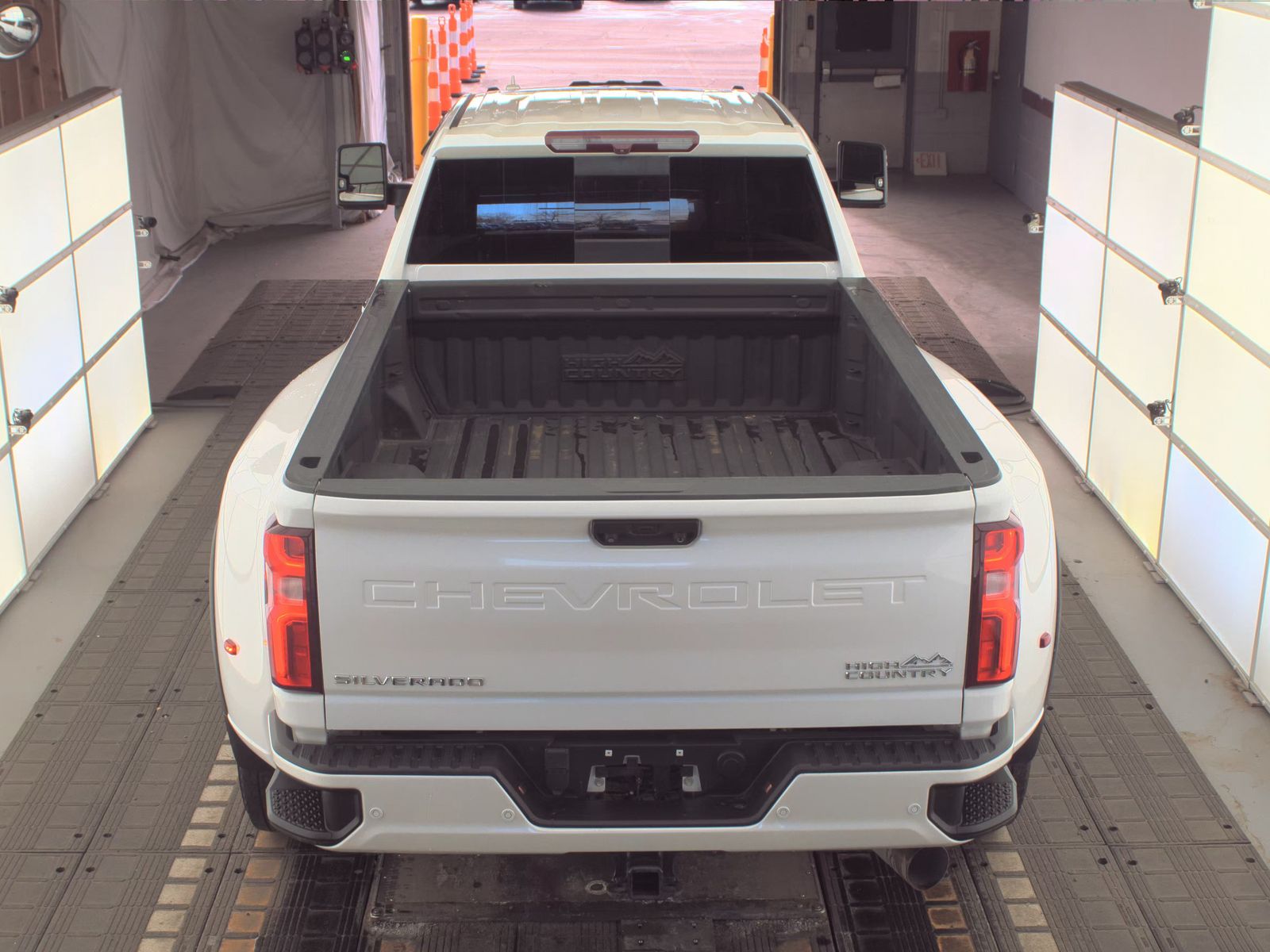 2022 Chevrolet Silverado 3500HD High Country AWD