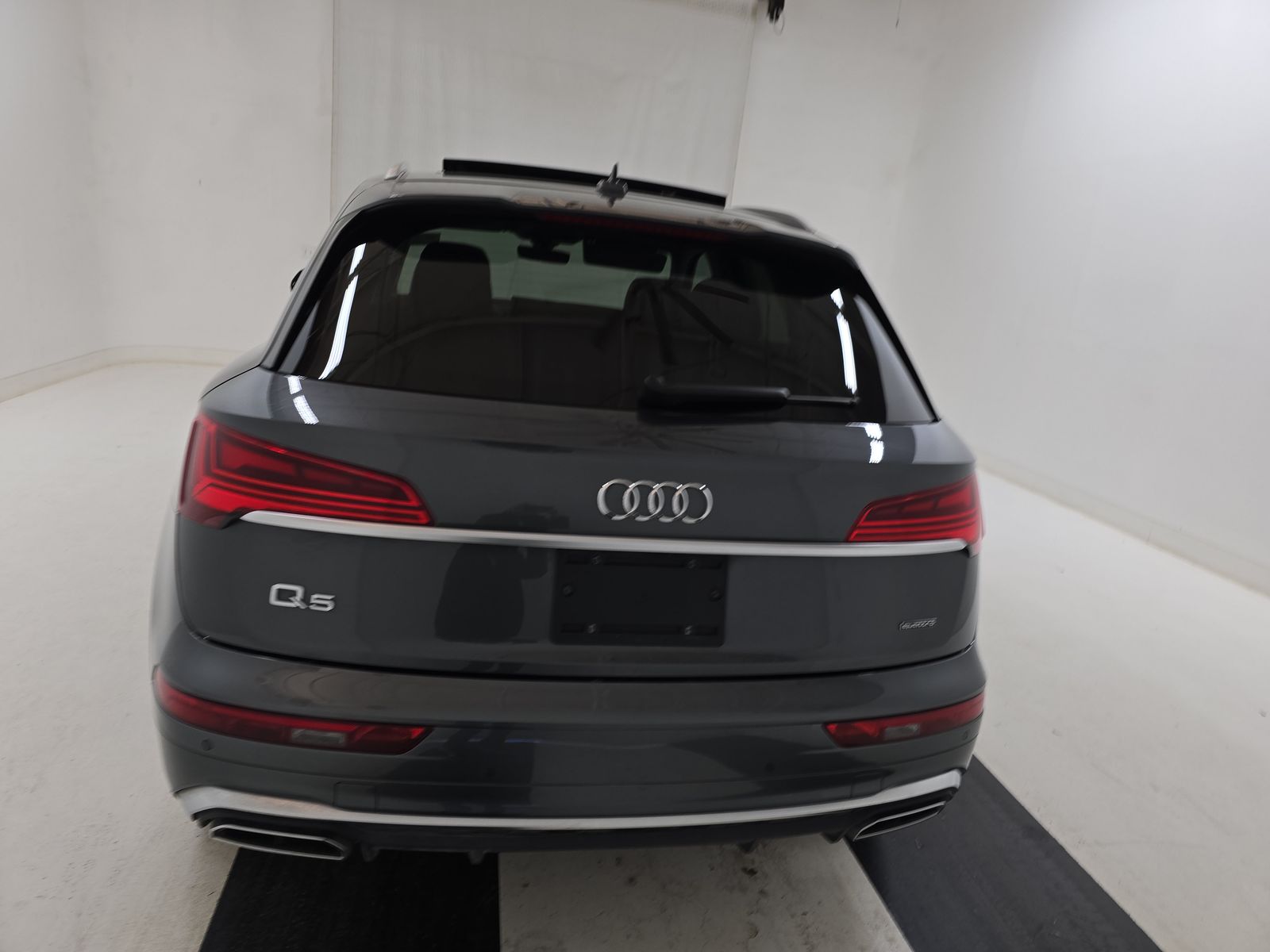 2023 Audi Q5 S line Premium Plus AWD