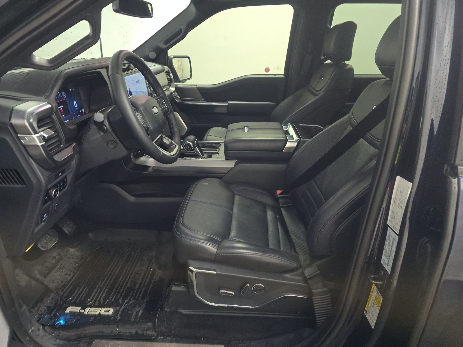 2025 Ford F-150 Platinum AWD