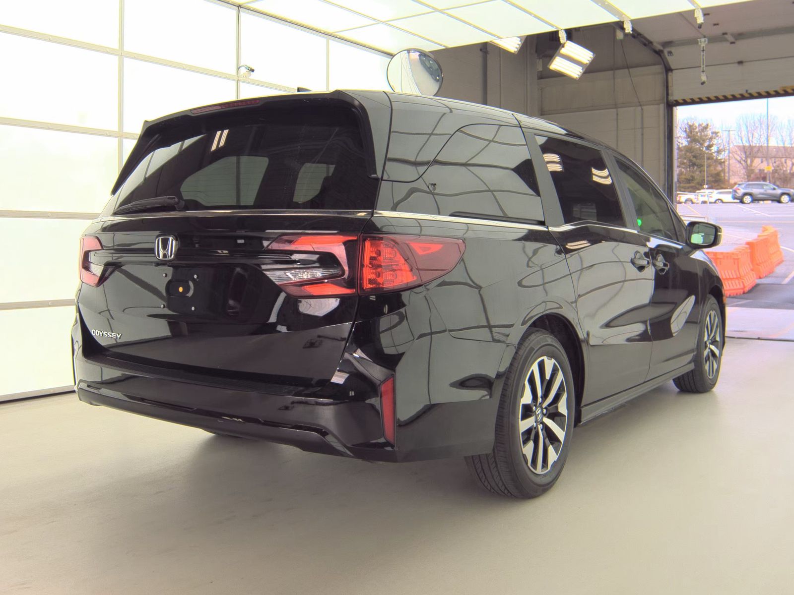 2025 Honda Odyssey EX-L FWD