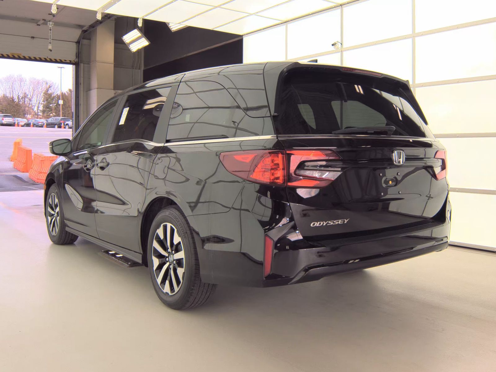 2025 Honda Odyssey EX-L FWD