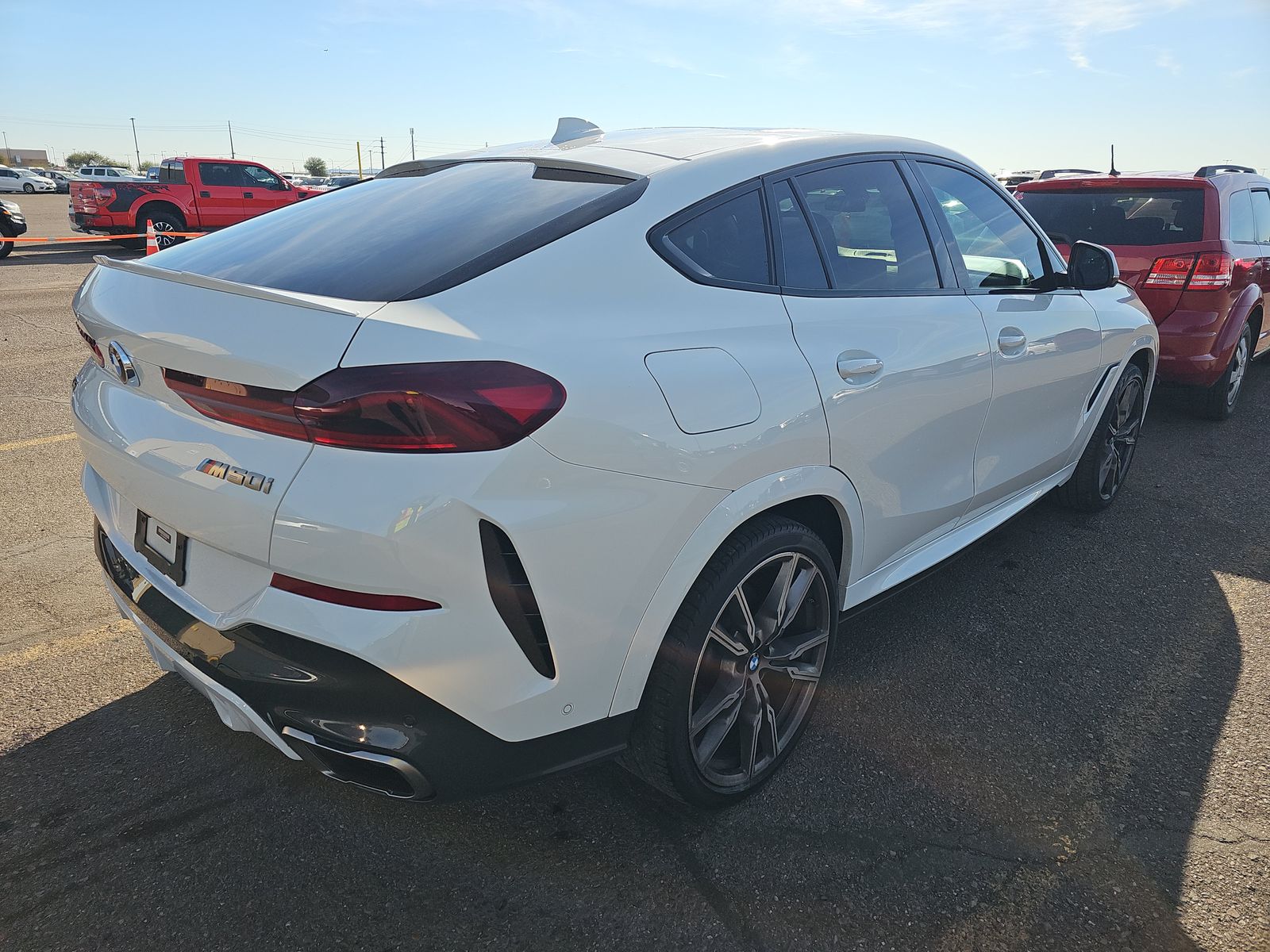 2021 BMW X6 M50i AWD