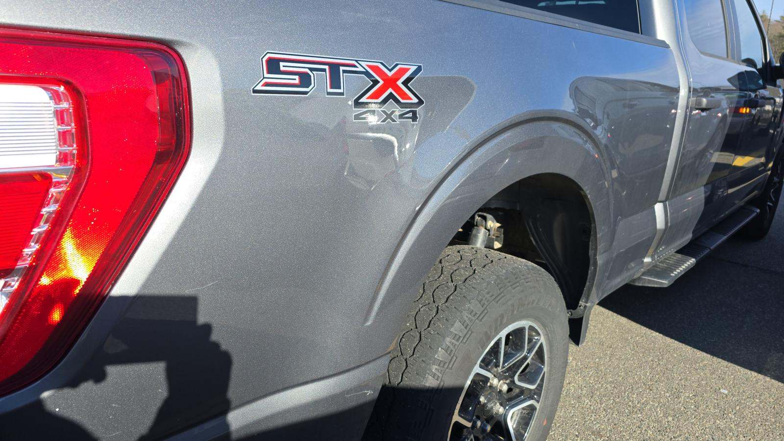 2023 Ford F-150 XL AWD