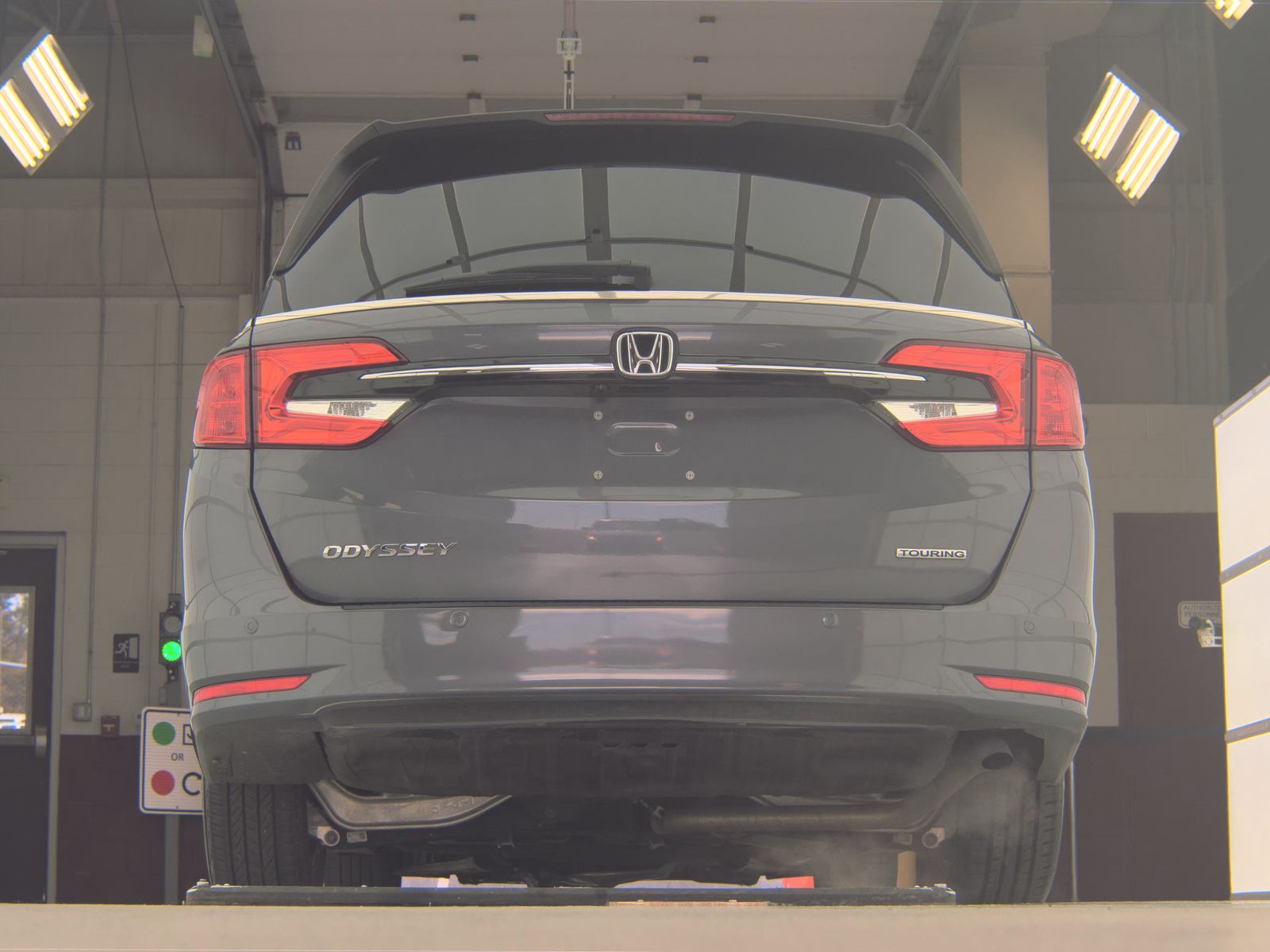 2023 Honda Odyssey Touring FWD