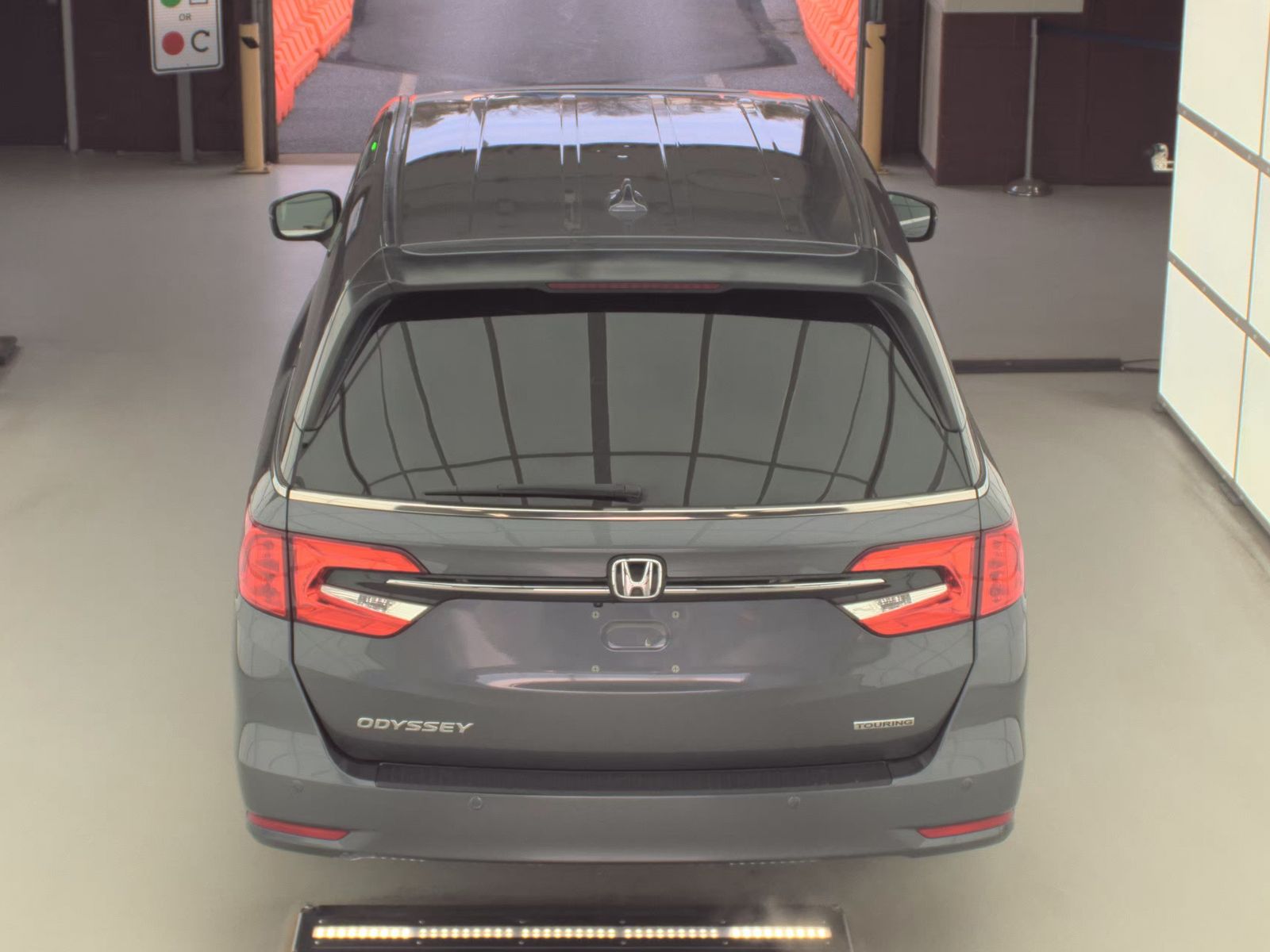 2023 Honda Odyssey Touring FWD