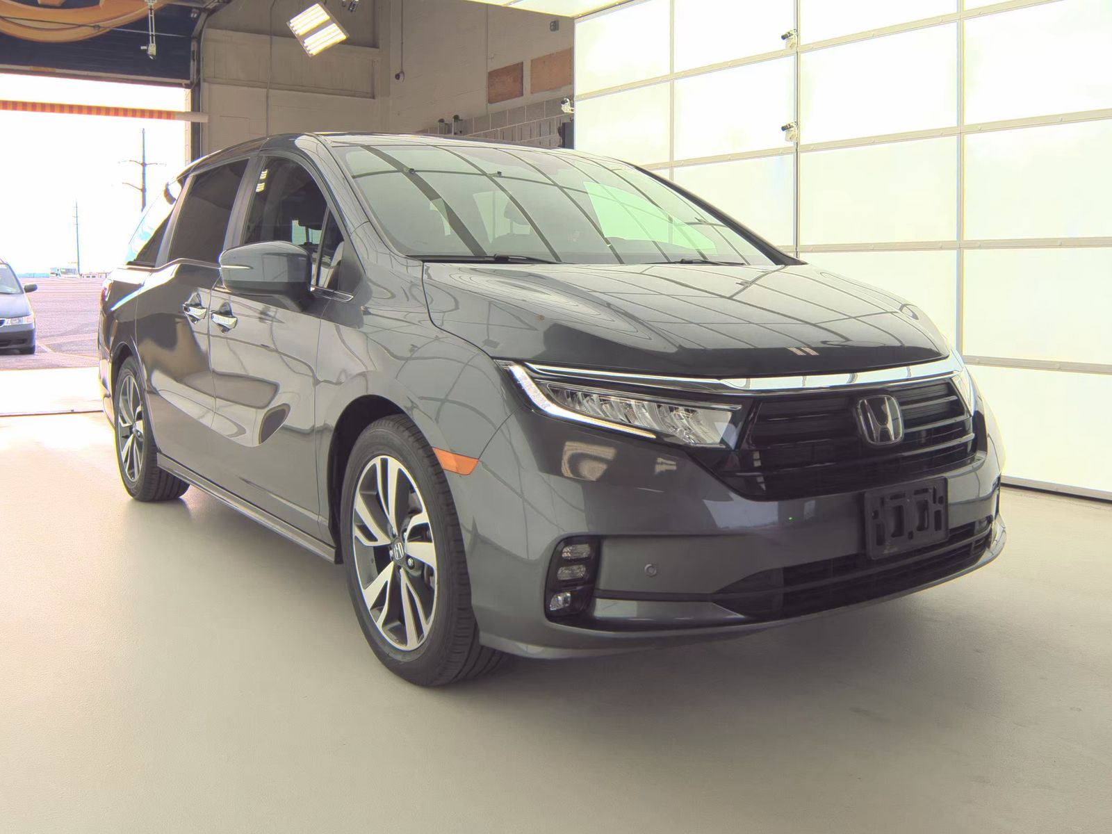 2023 Honda Odyssey Touring FWD