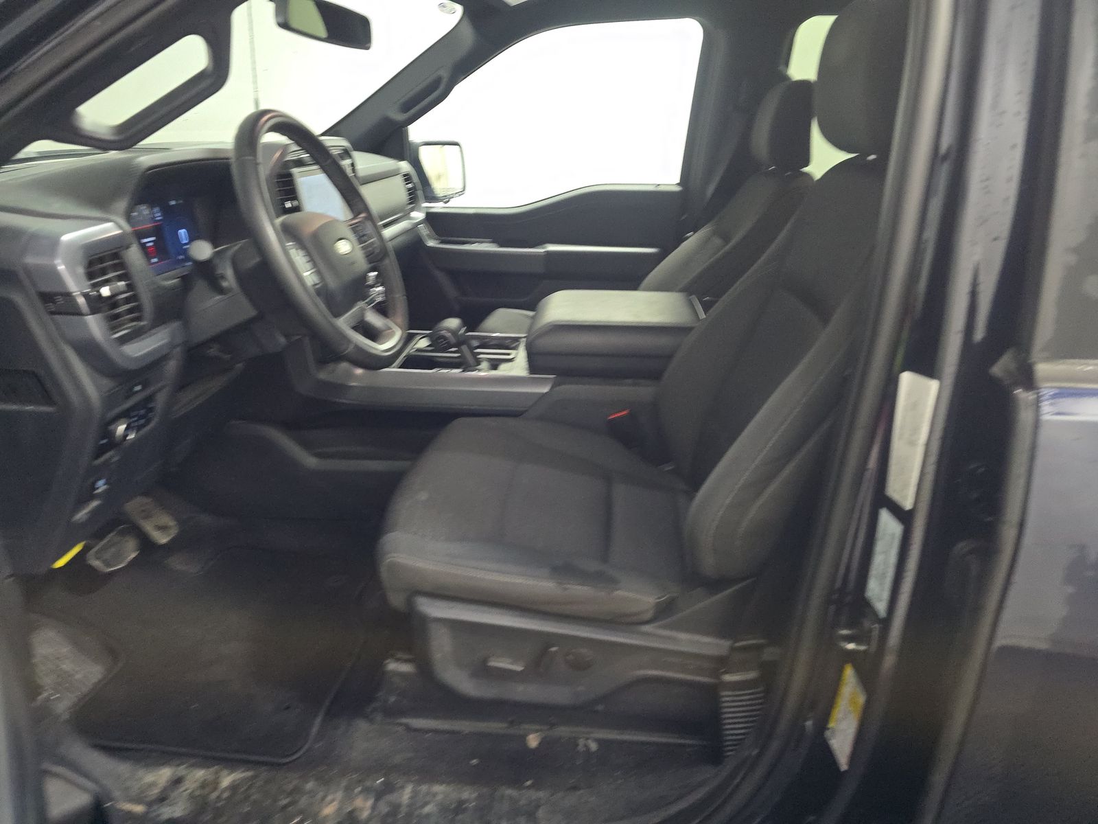 2025 Ford F-150 XLT AWD