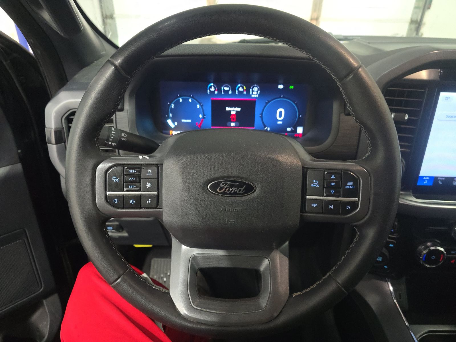 2025 Ford F-150 XLT AWD