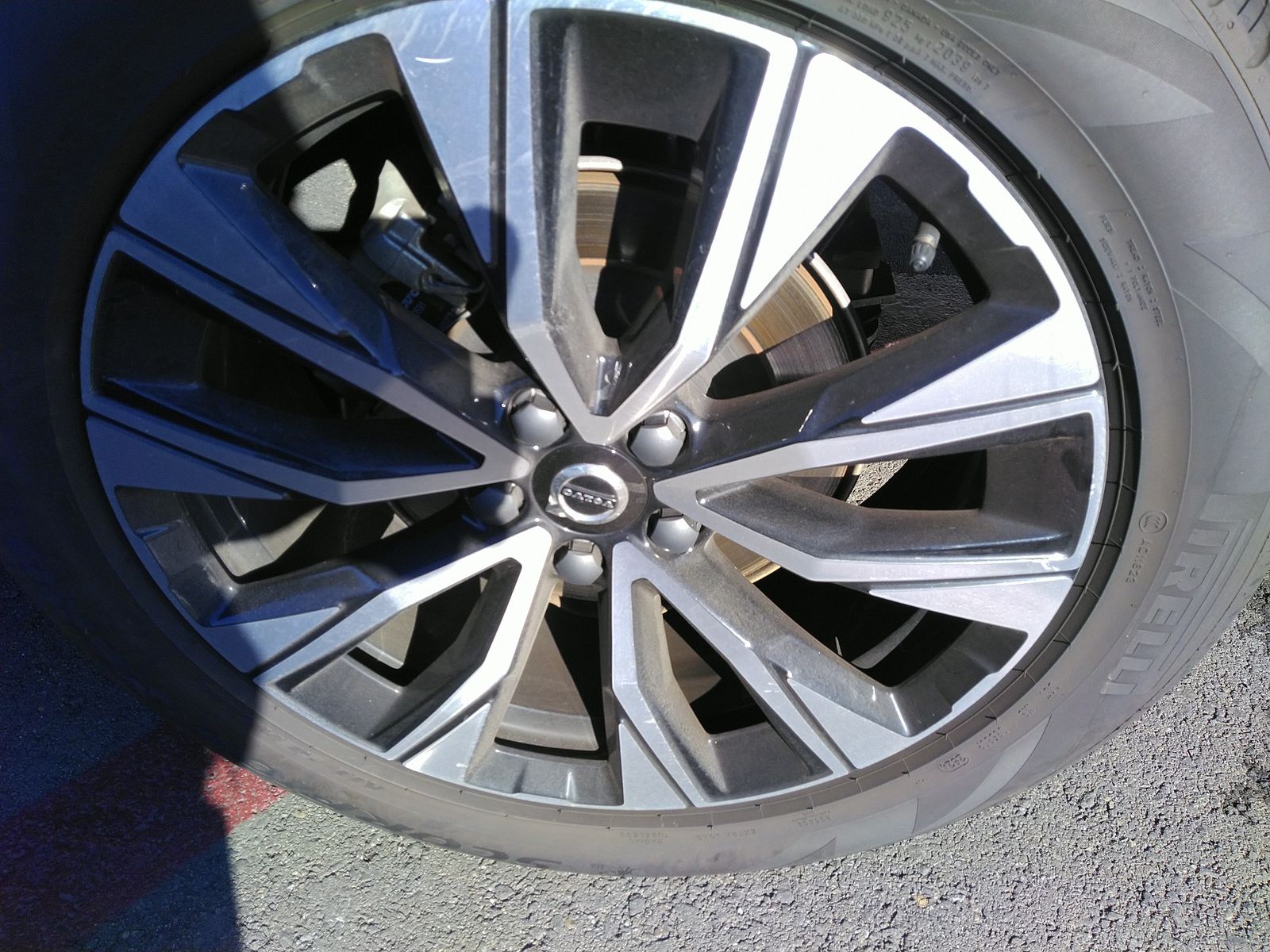 2025 Volvo XC60 B5 Plus FWD