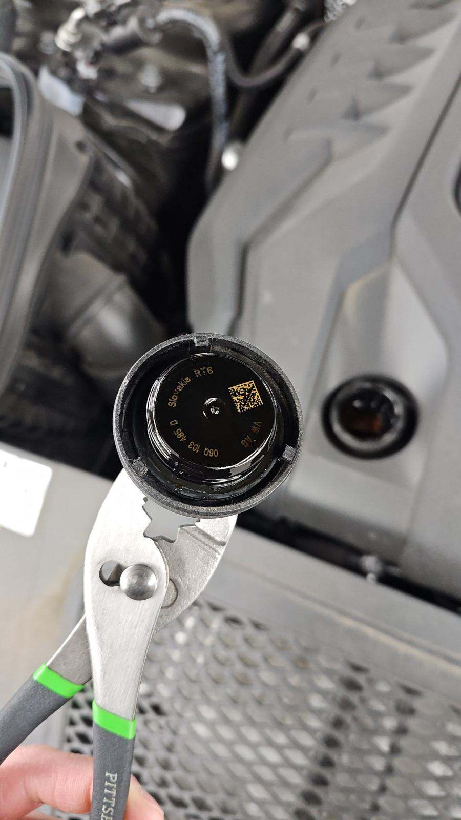 2023 Porsche Macan Base AWD