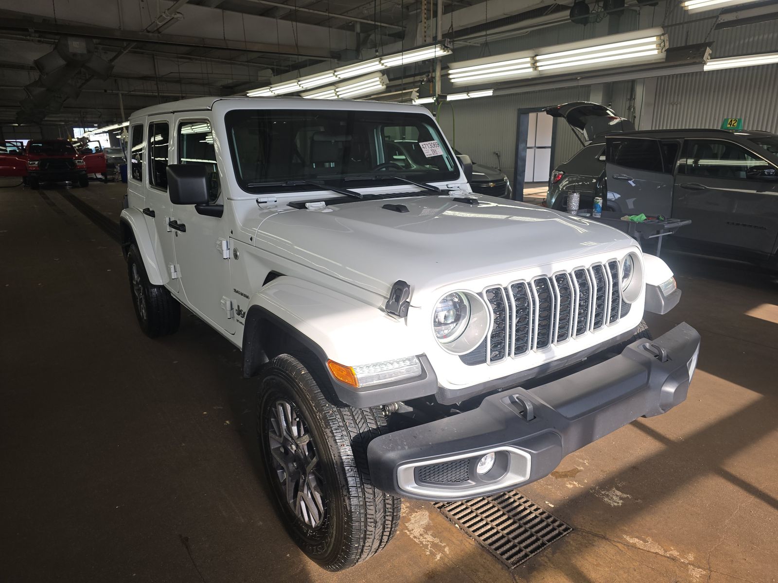 2024 Jeep Wrangler Sahara AWD