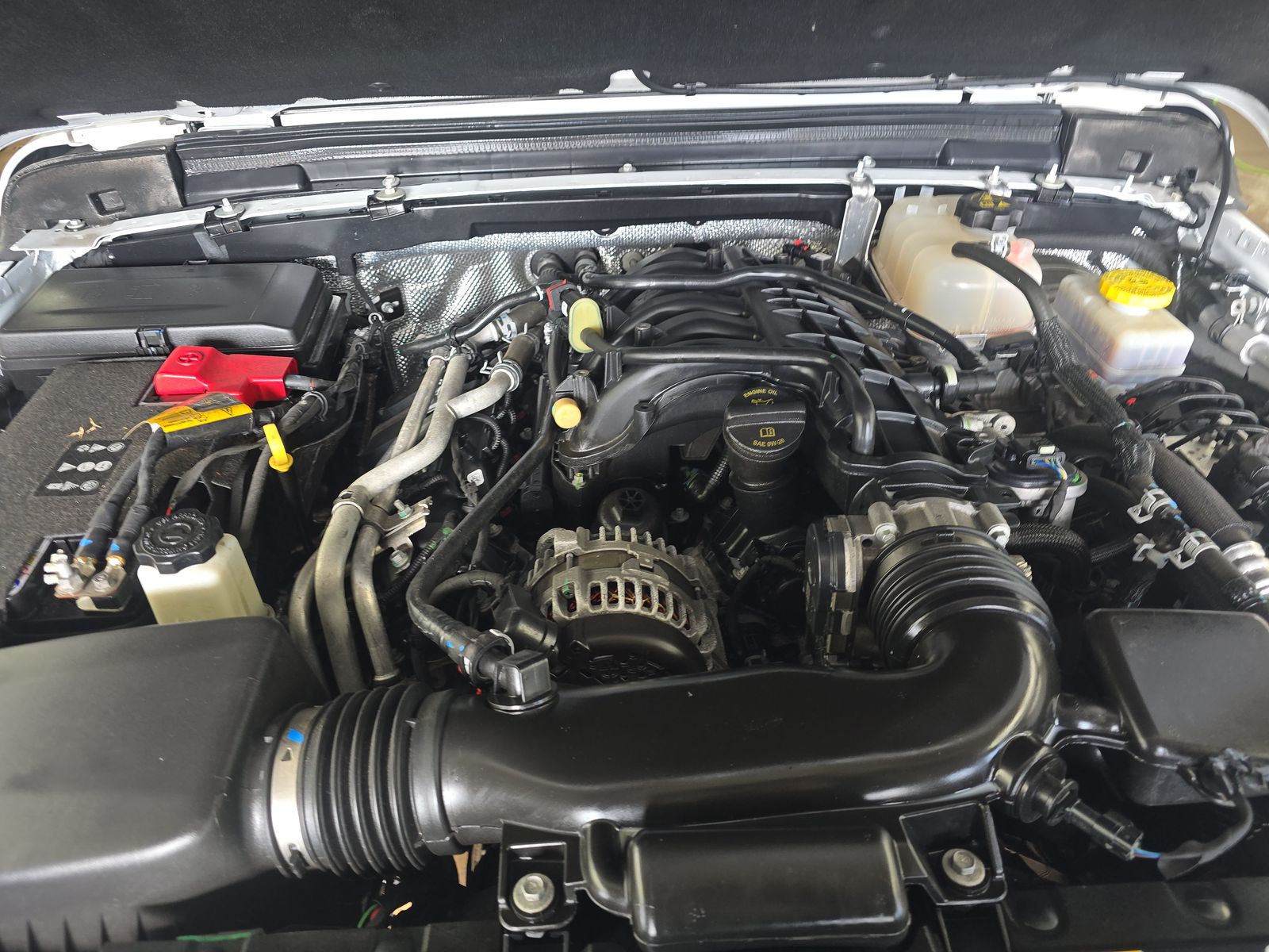 2024 Jeep Wrangler Sahara AWD