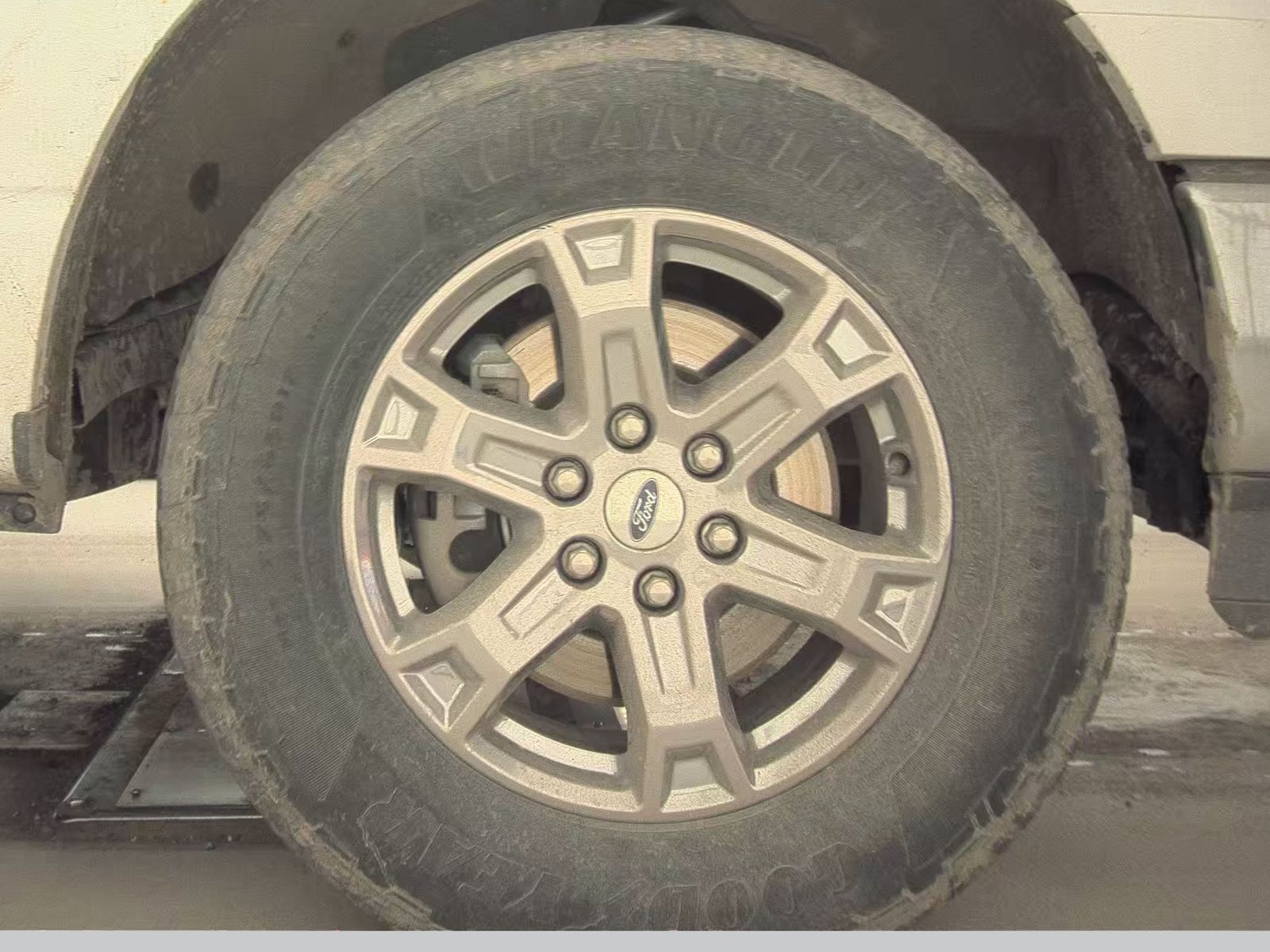 2023 Ford F-150 Lariat AWD