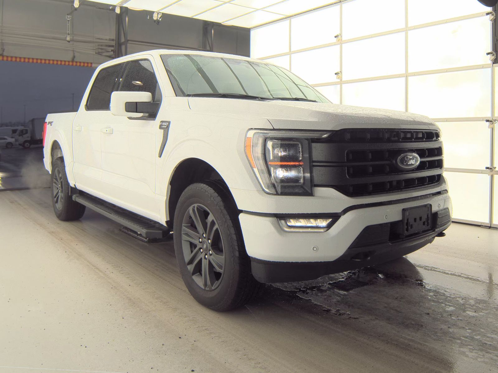 2023 Ford F-150 Lariat AWD