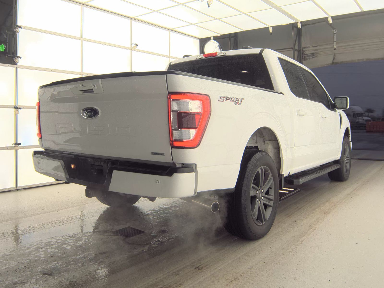 2023 Ford F-150 Lariat AWD