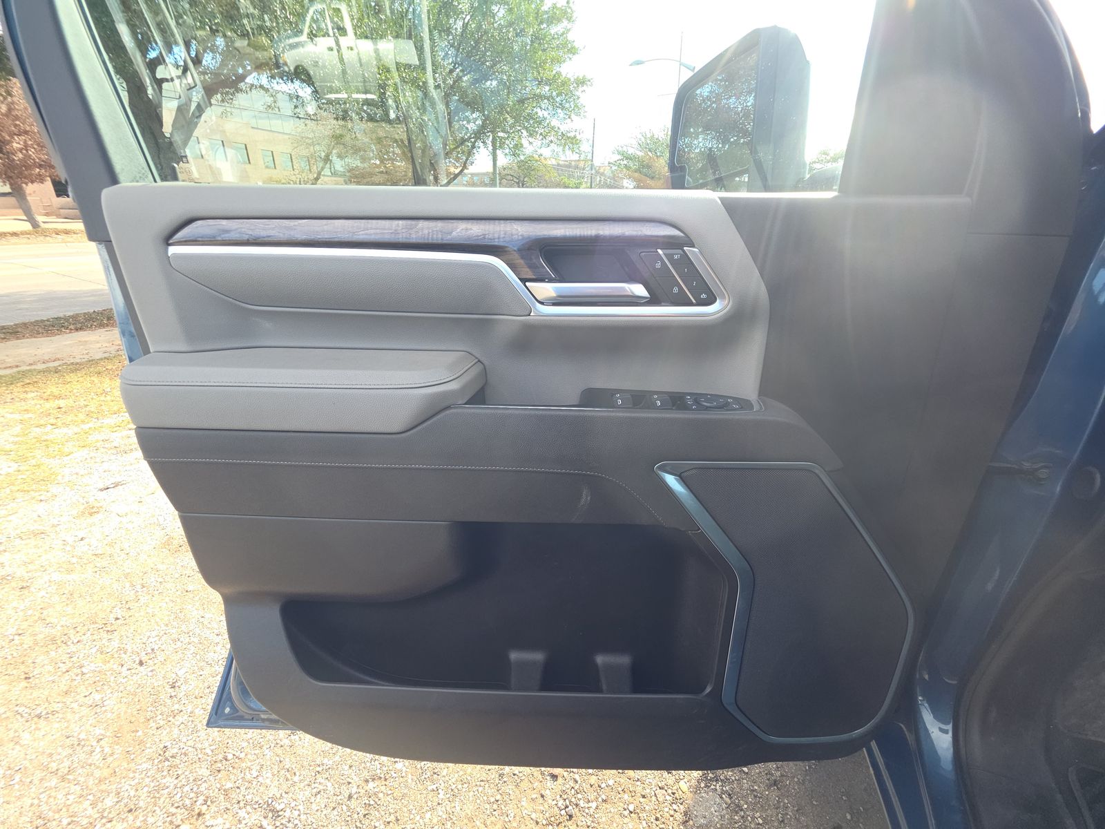 2025 Chevrolet Silverado 3500HD LTZ AWD