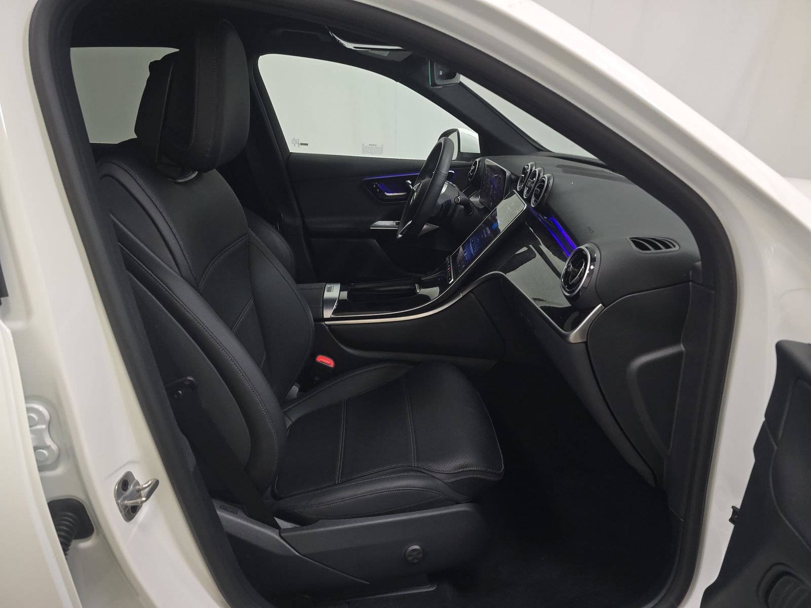 2025 Mercedes-Benz GLC GLC 300 AWD