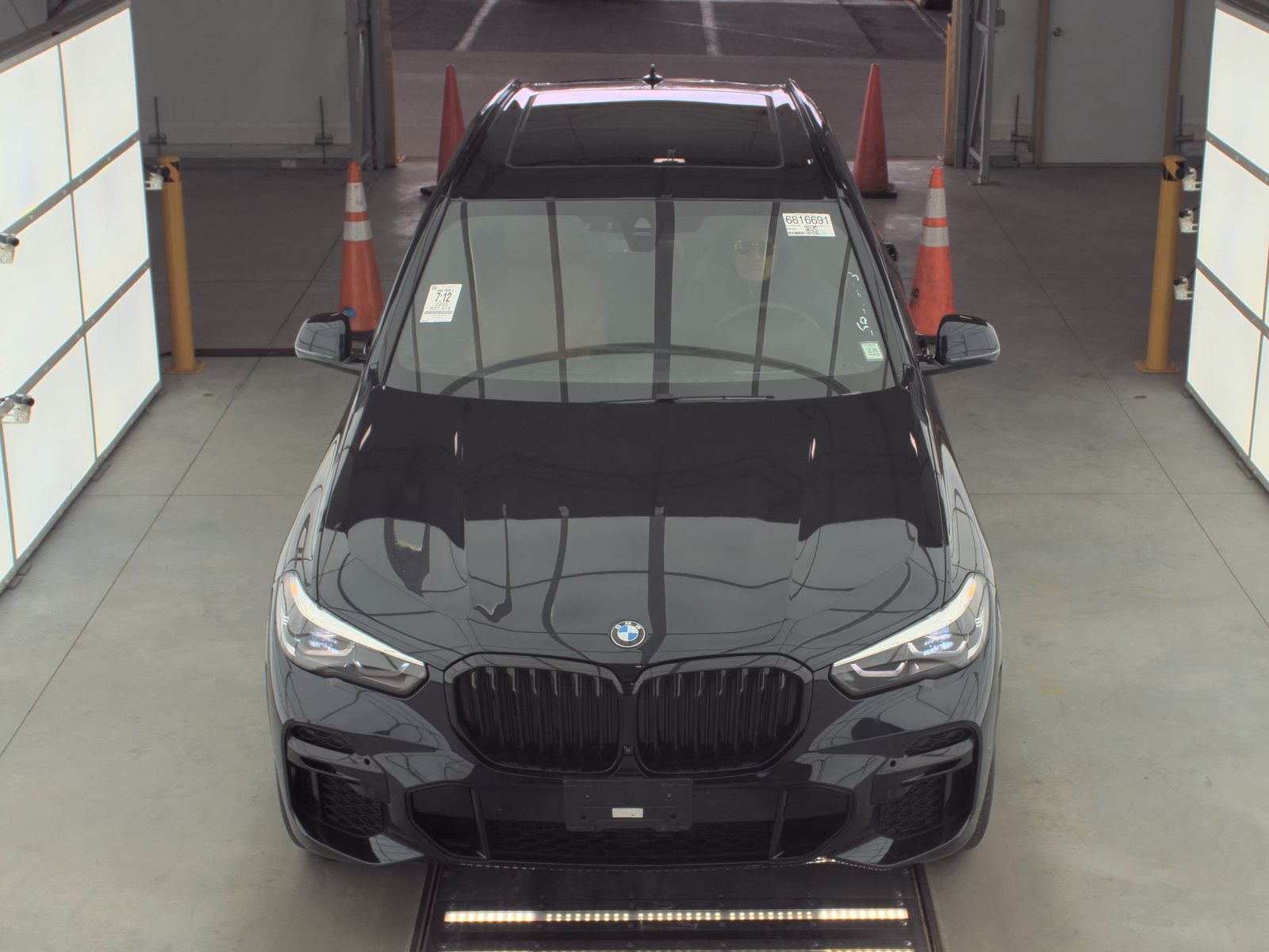 2023 BMW X5 xDrive40i AWD