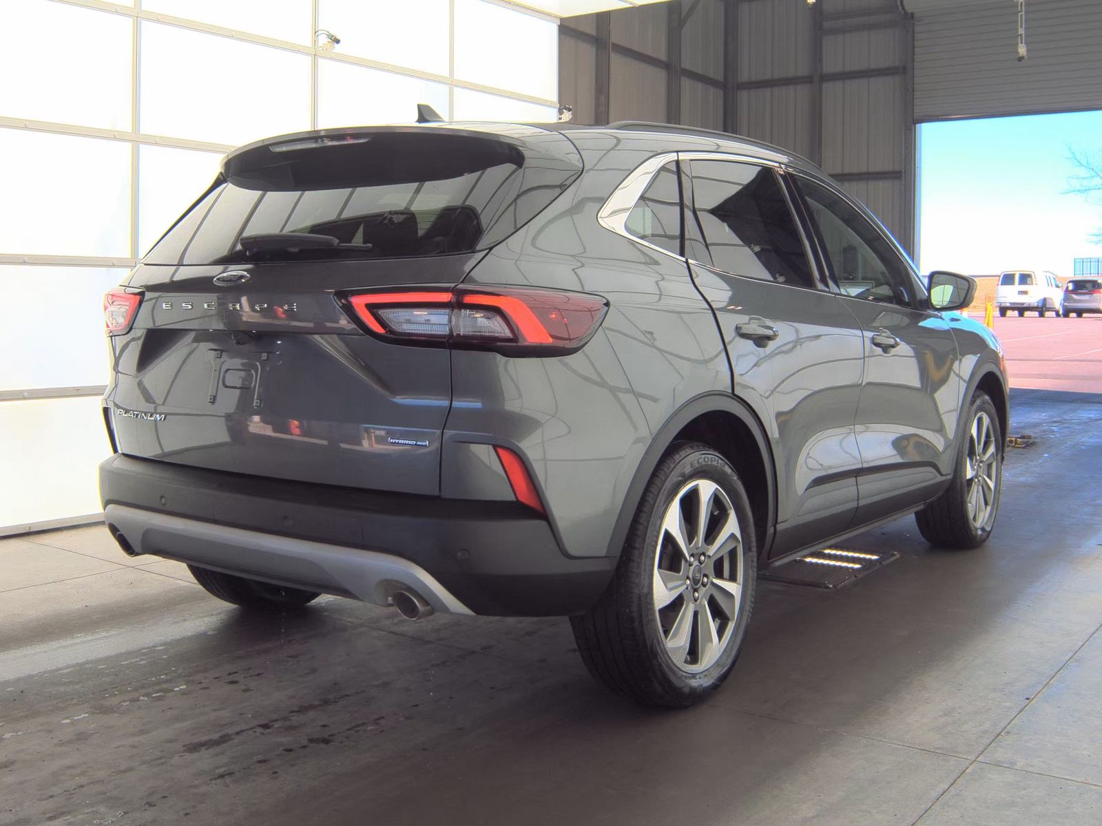 2025 Ford Escape Hybrid Platinum AWD