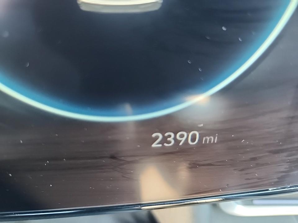 2024 Hyundai Elantra SEL FWD