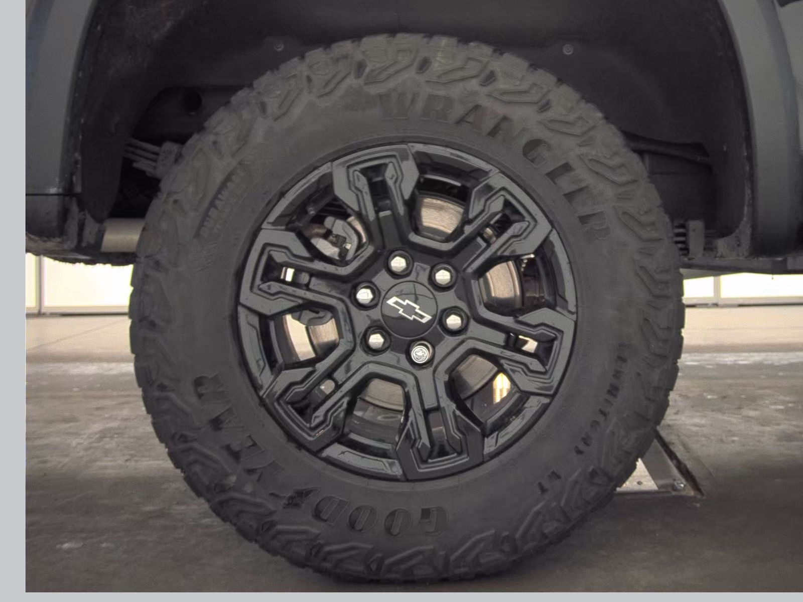 2025 Chevrolet Silverado 1500 ZR2 AWD