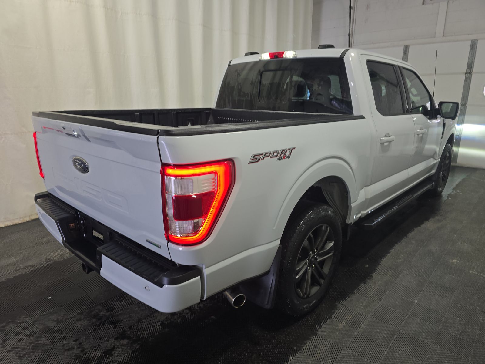 2022 Ford F-150 Lariat AWD