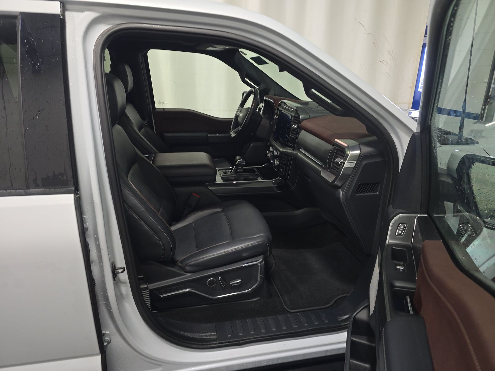 2022 Ford F-150 Lariat AWD