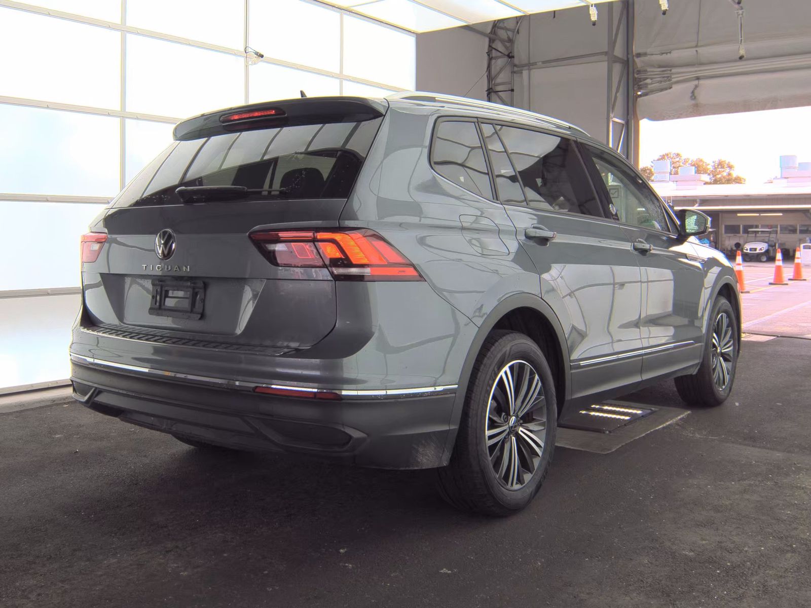 2024 Volkswagen Tiguan 2.0T Wolfsburg Edition FWD