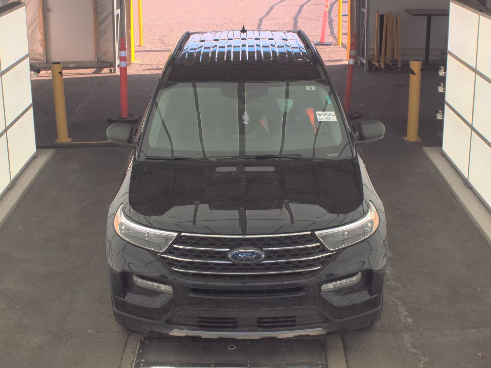 2023 Ford Explorer XLT AWD