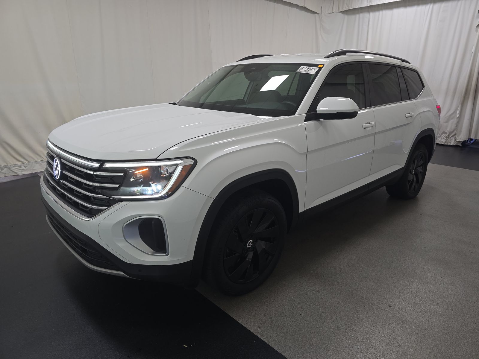 2024 Volkswagen Atlas 2.0T SE FWD