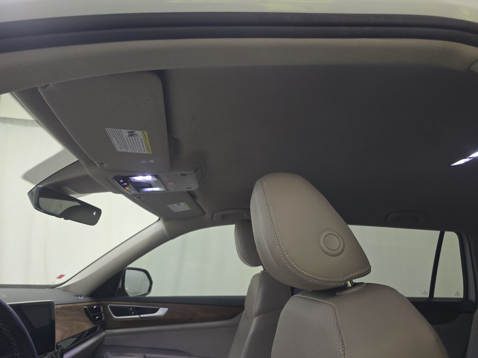 2024 Volkswagen Atlas 2.0T SE FWD