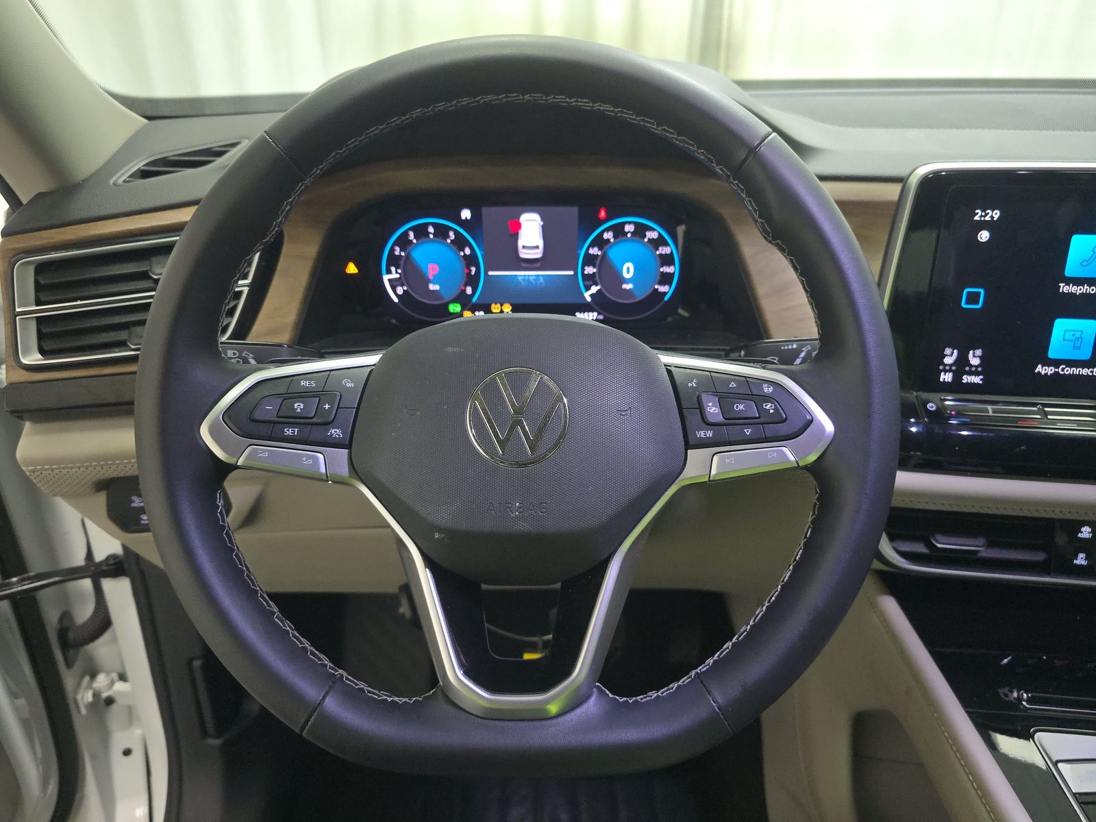 2024 Volkswagen Atlas 2.0T SE FWD